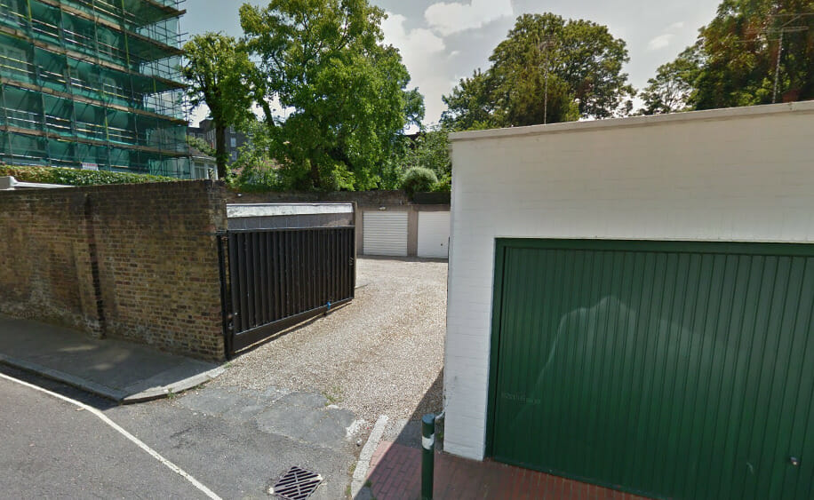 Parking in Secure lock up garage in Abbey Road, NW8 - London Garages